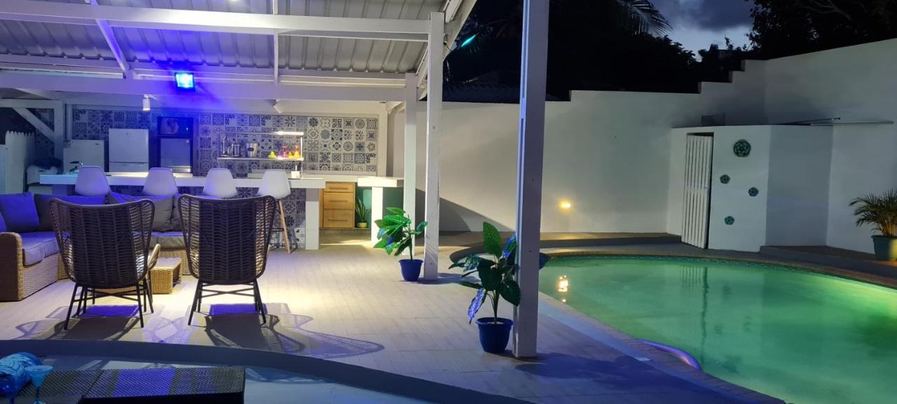 Family Villa With Big Pool And Absolute Privacy Вилемстад Екстериор снимка