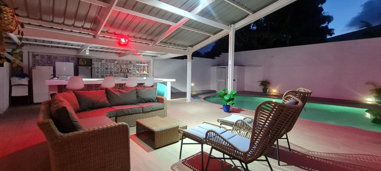 Family Villa With Big Pool And Absolute Privacy Вилемстад Екстериор снимка